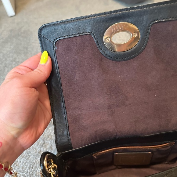Pre-Loved Black Coach shoulder bag -Sold - Picture 9 of 11